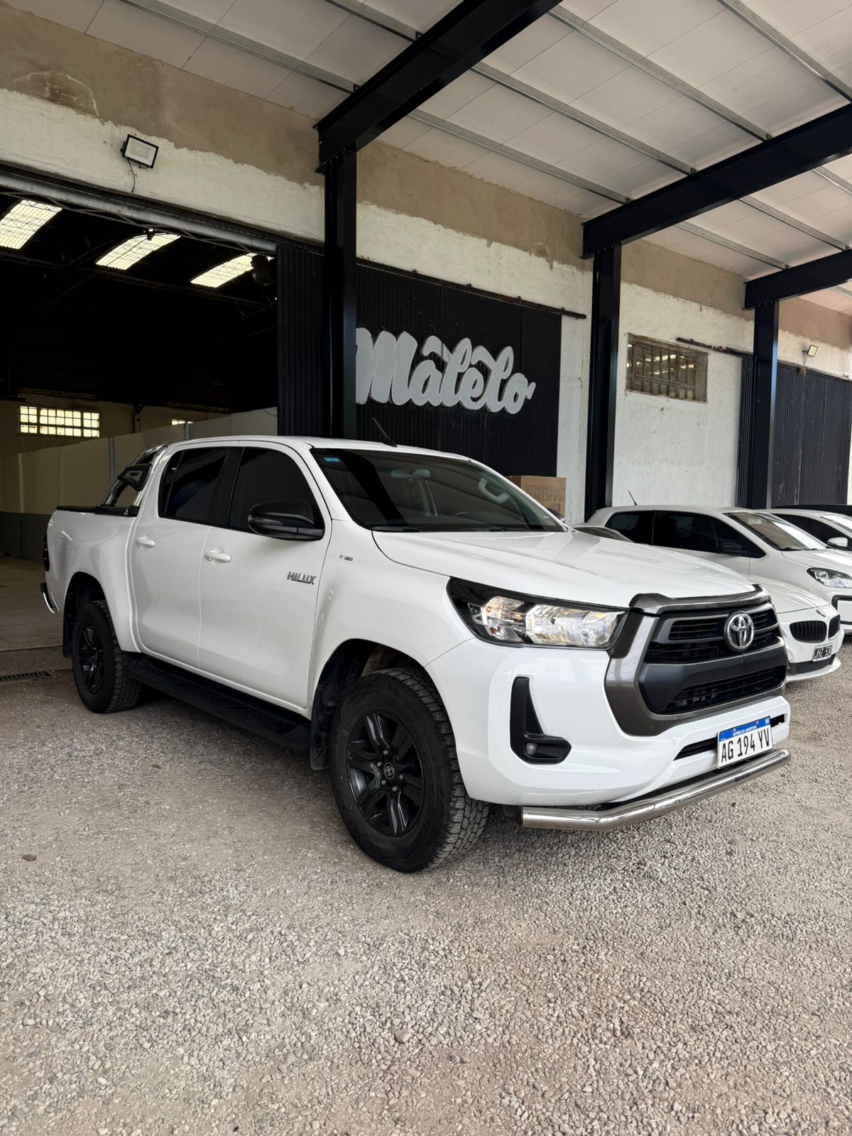 TOYOTA - HILLUX SR   4X2 - Automático   - 2023